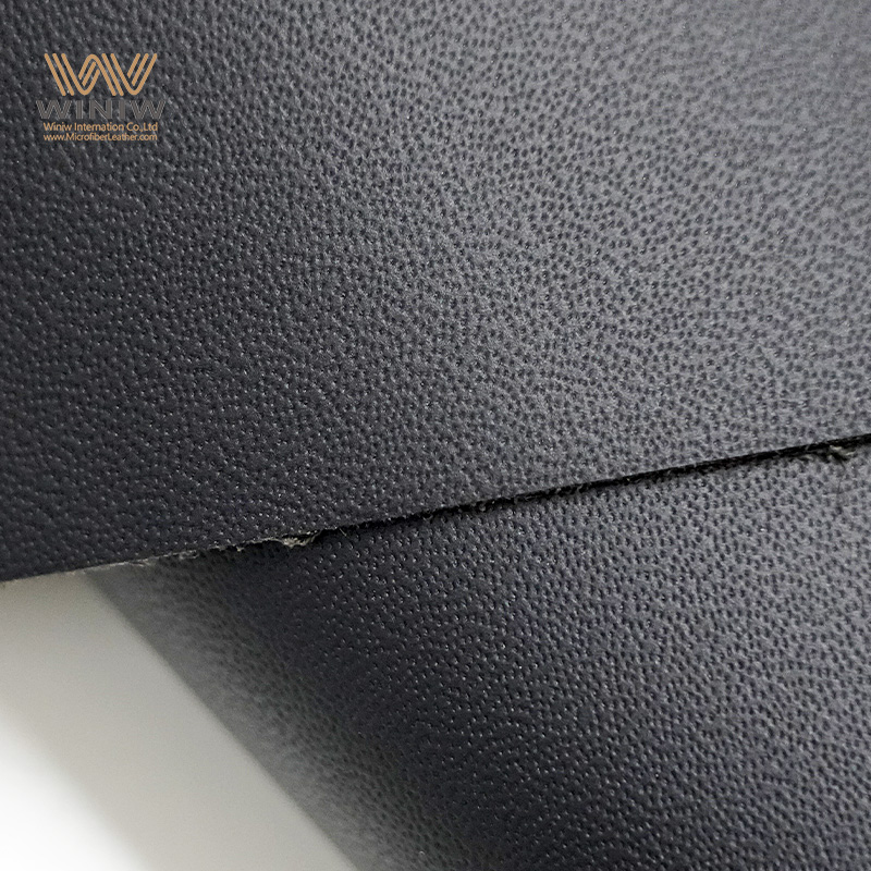 أحذية السلامة المصنوعة من البولي يوريثان تجعل العمل أكثر أمانًا وسهولة