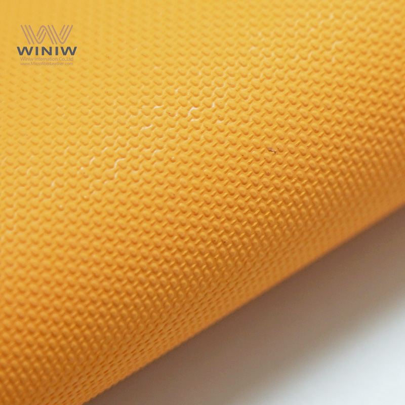 مراجعة كرة القدم المصنوعة من الجلد الصناعي: أي كرة مخصصة هي الأفضل من حيث الملمس